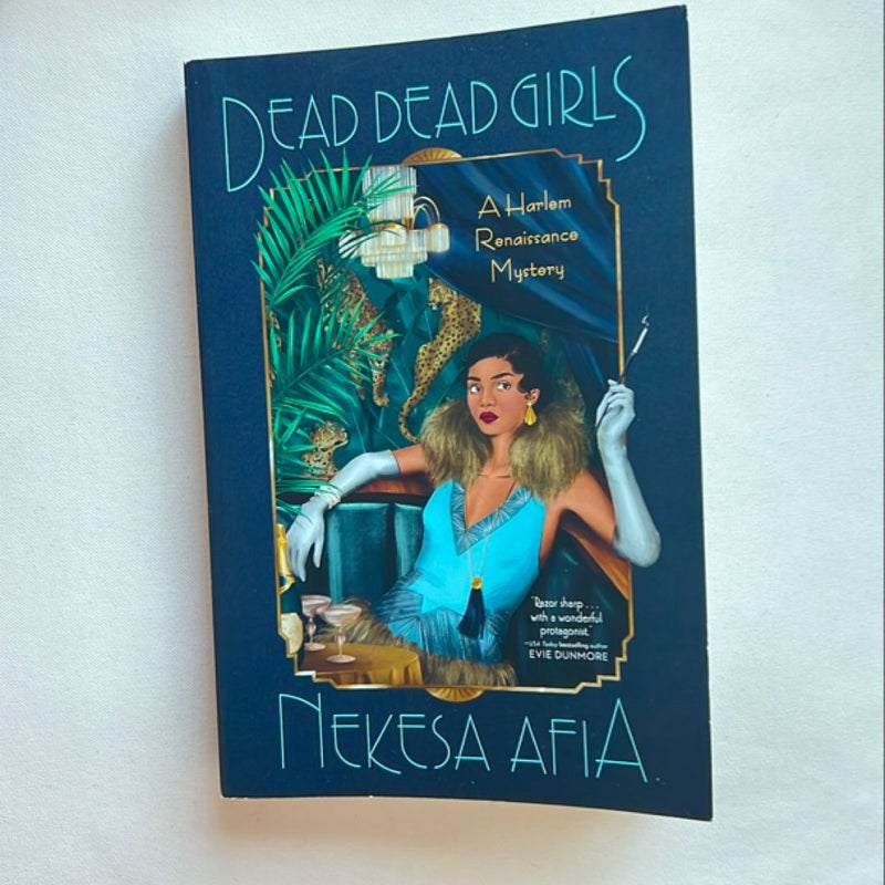 Dead Dead Girls