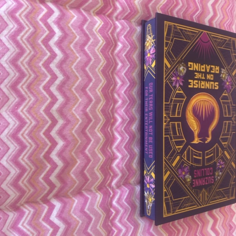 Sunrise on the Reaping: Collector's Gift Edition (the Hunger Games)
