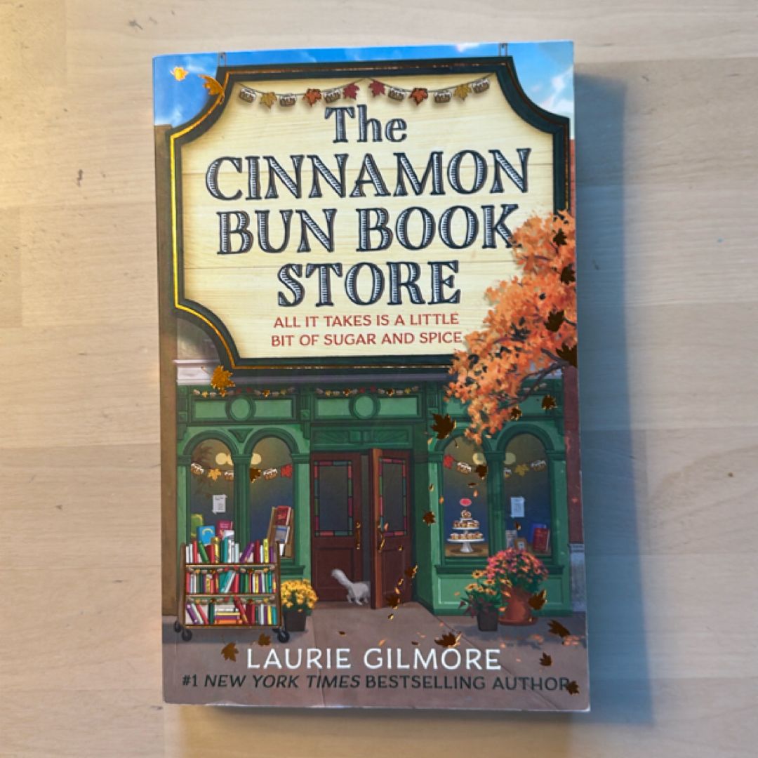 The Cinnamon Bun Book Store (Dream Harbor, Book 2)