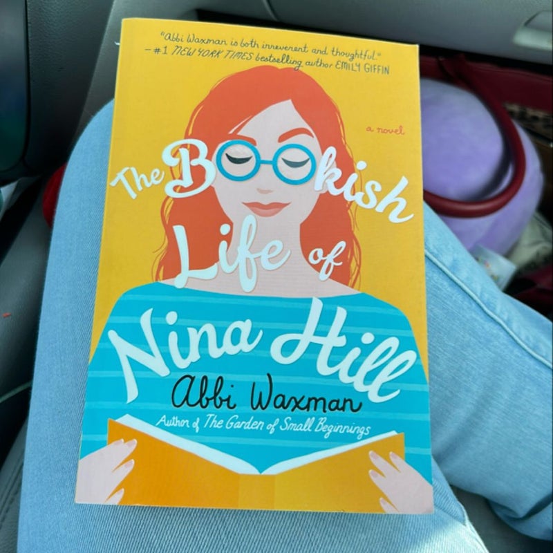 The Bookish Life of Nina Hill