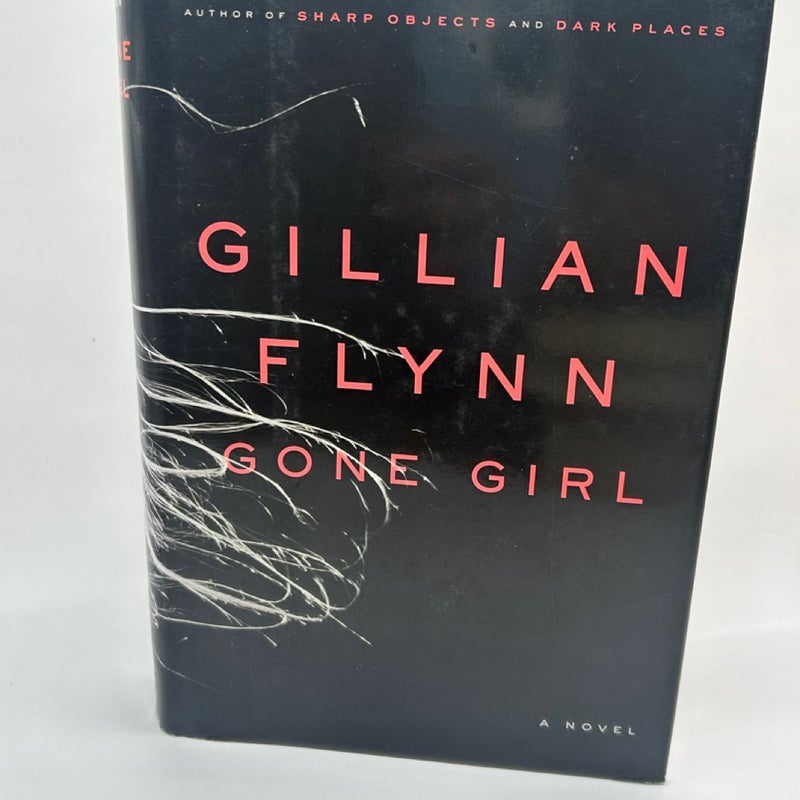Fiction Mystery Bundle: Lucy Foley The Guest List, Liane Moriarty Nine Perfect Strangers, Jessica Knoll Luckiest Girl Alive, Gillian Flynn Gone Girl, Mary Kubica The Good Girl