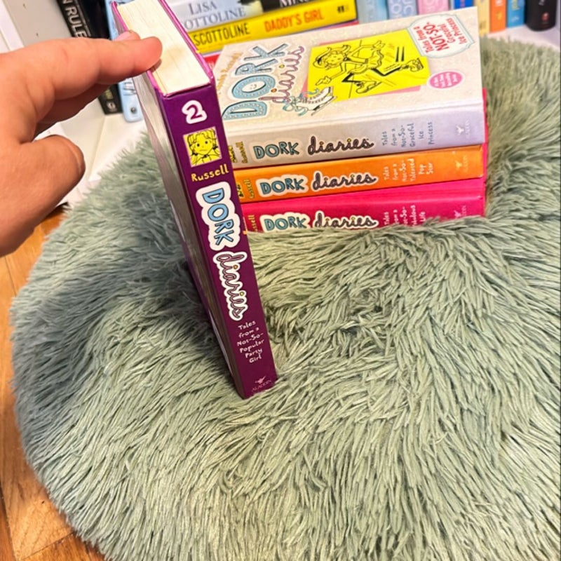 Dork Diaries 2