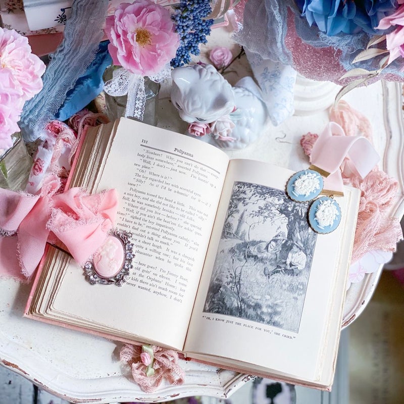 Pink Vintage Pollyanna