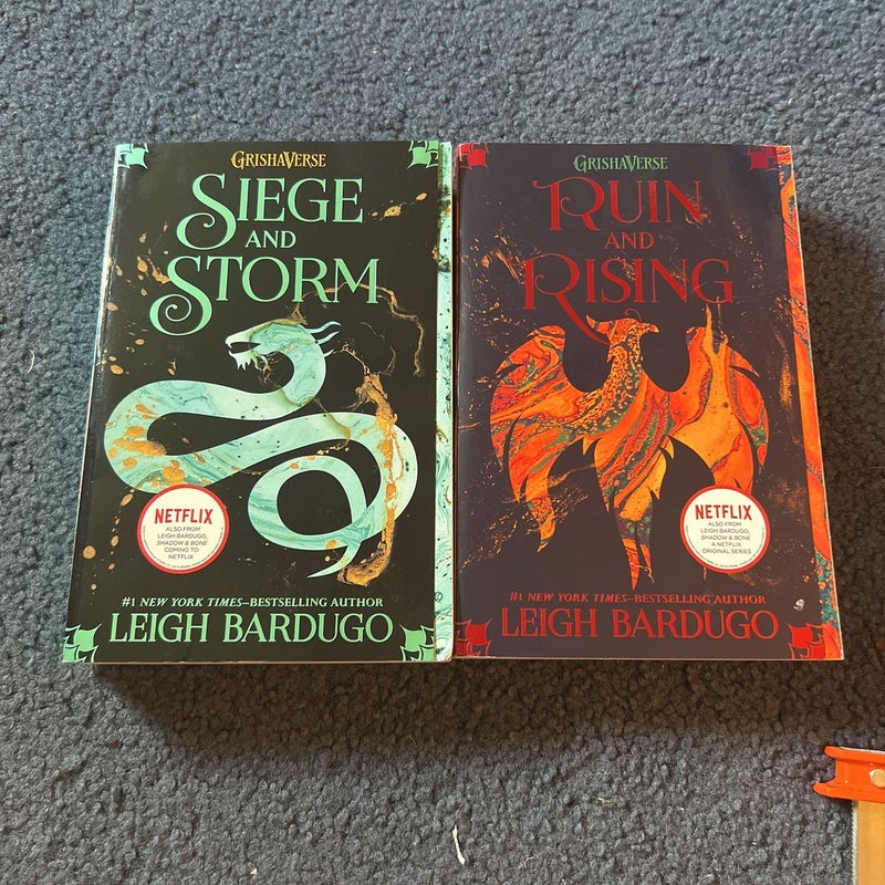Siege and storm AND Riun and rising 