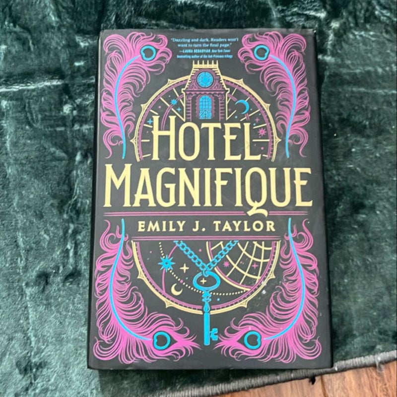 Hotel Magnifique