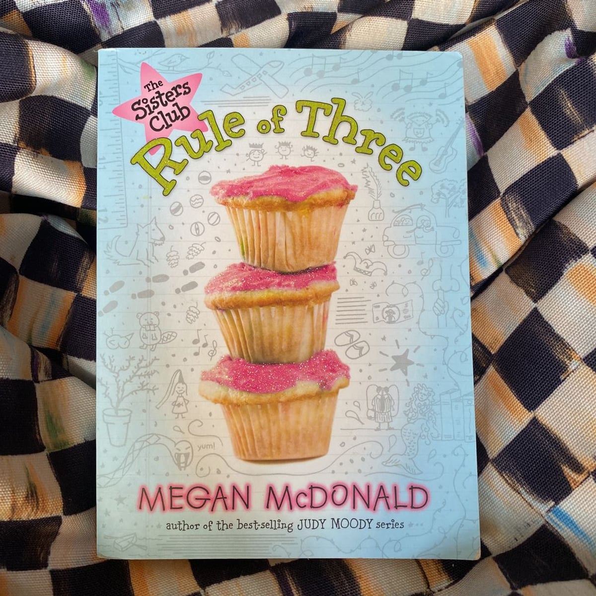 The Sisters Club: Rule of Three by Megan McDonald, Paperback | Pangobooks