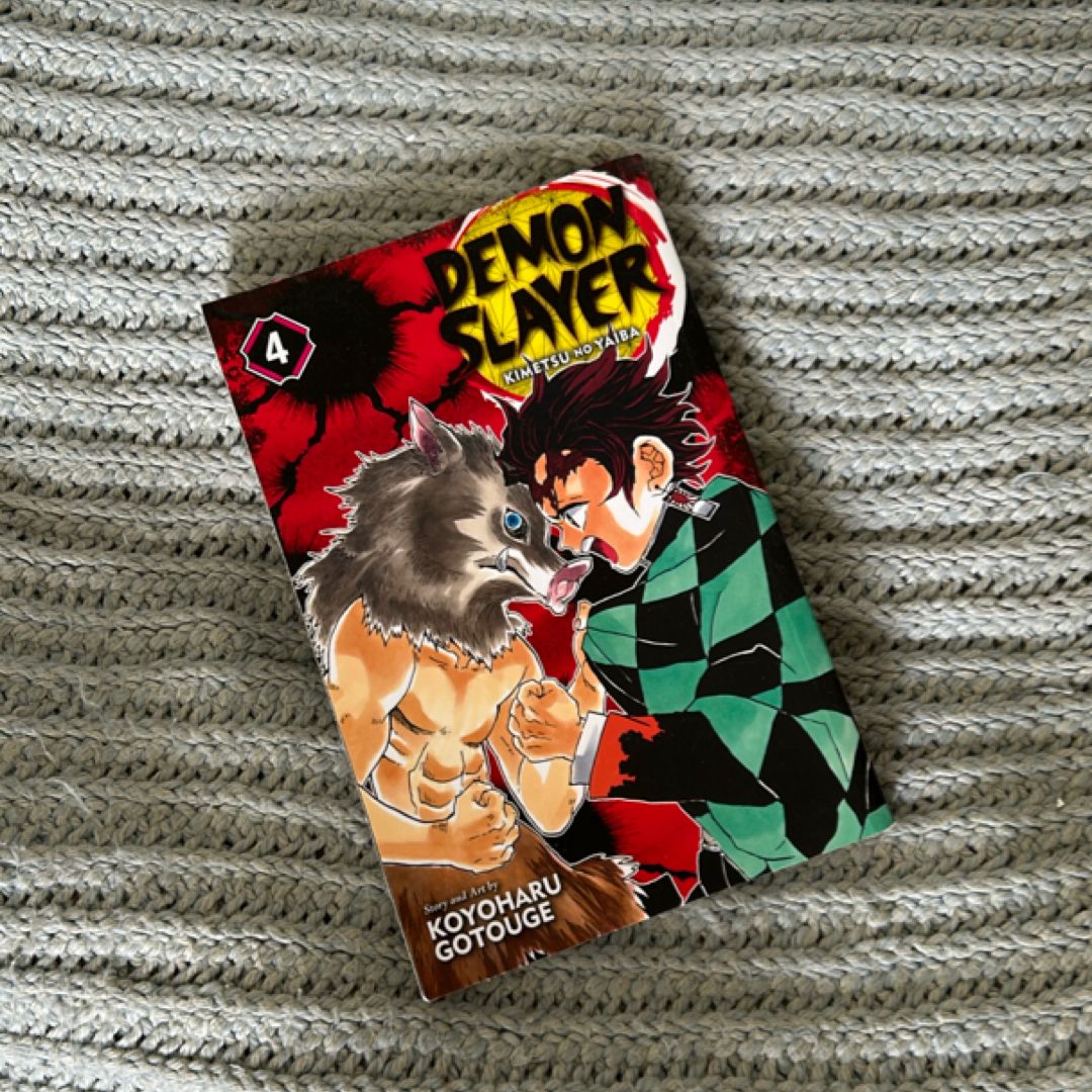 Demon Slayer: Kimetsu No Yaiba, Vol. 4