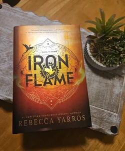 IRON FLAME UK Edition Rebecca Yarros Painted Edges Special Edition