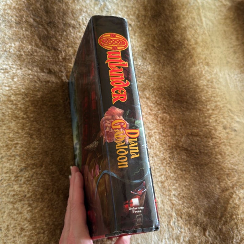 Outlander *Book Club Edition*