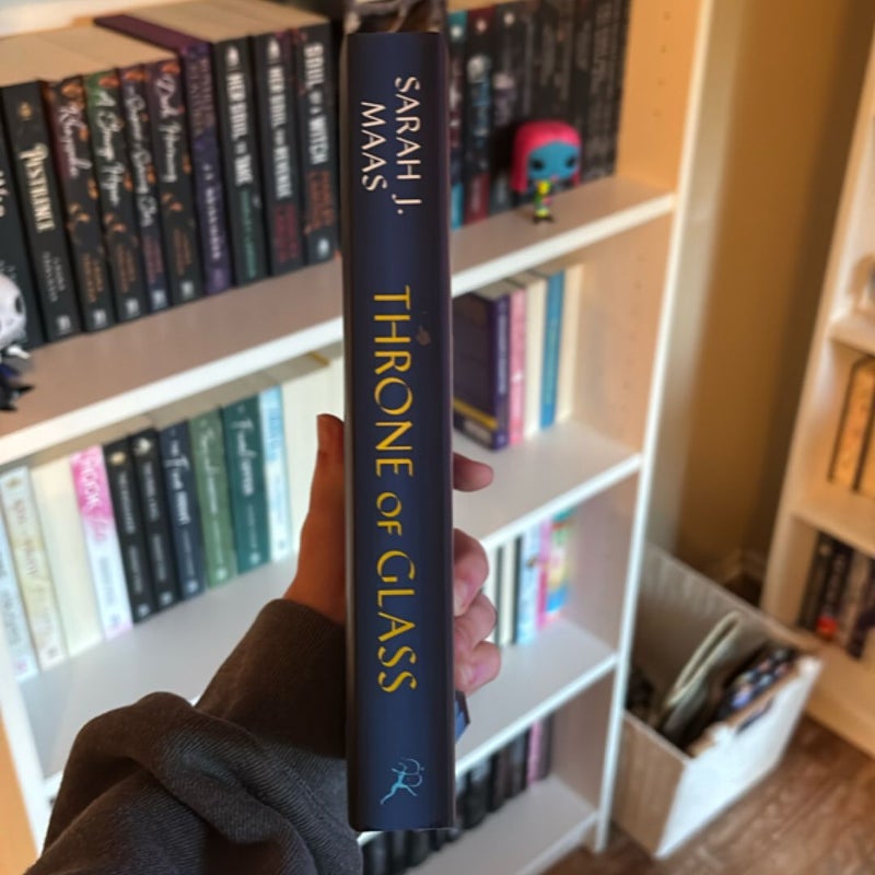 Throne of Glass