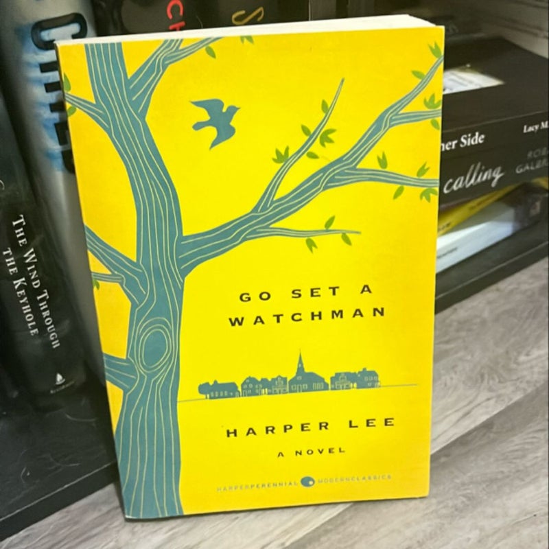 Go Set a Watchman Deluxe Ed