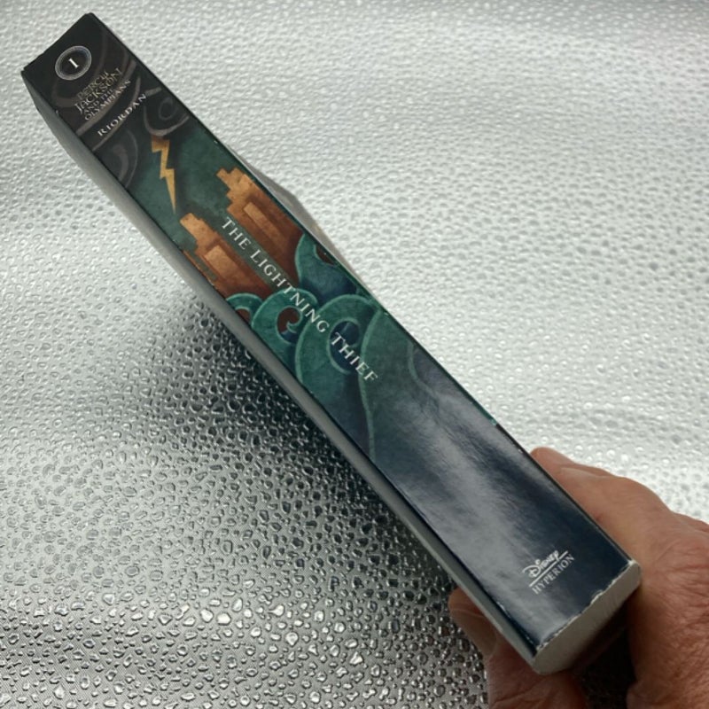Percy Jackson and the Olympians, Book One the Lightning Thief (Percy Jackson and the Olympians, Book One)