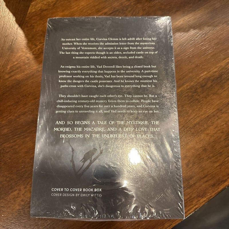Cover to Cover Special Edition of Gothikana by Runyx