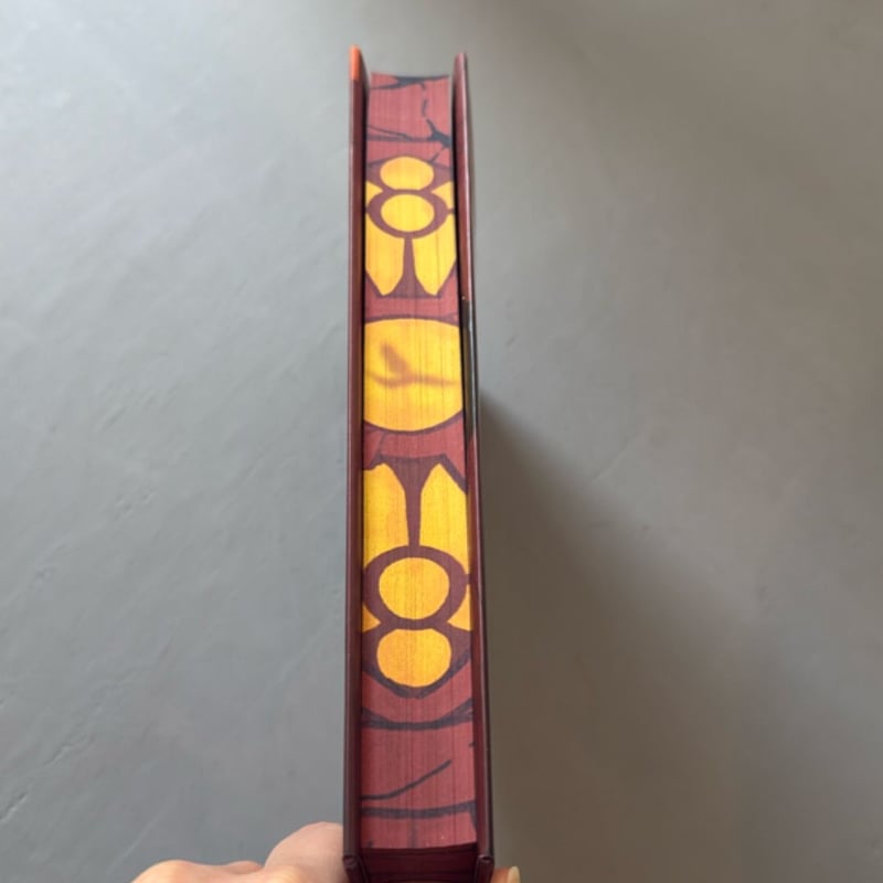 The sacred space between (allurial)