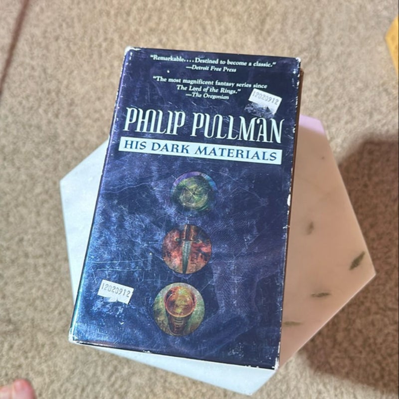 His Dark Materials 3-Book Mass Market Paperback Boxed Set