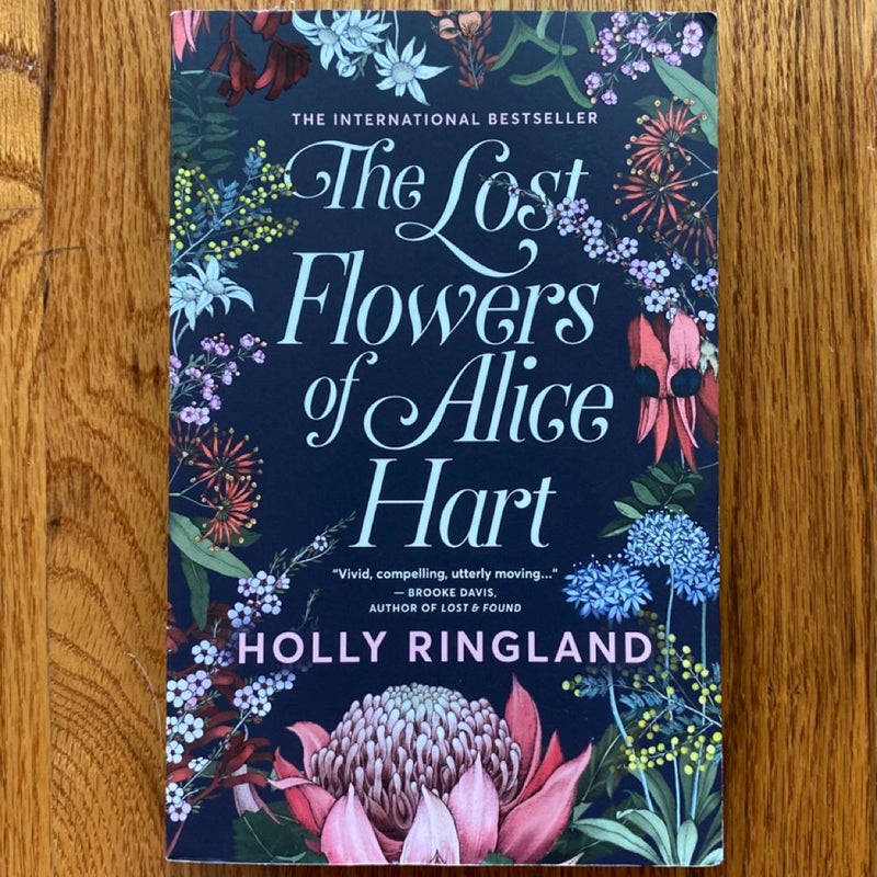 The Lost Flowers of Alice Hart