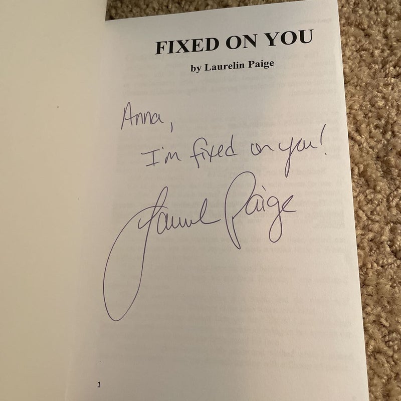 Fixed on You (original cover signed by the author)