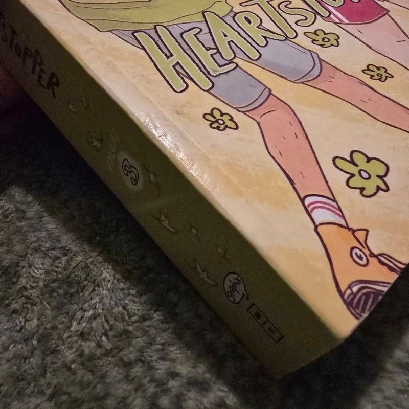 Heartstopper Volume Three
