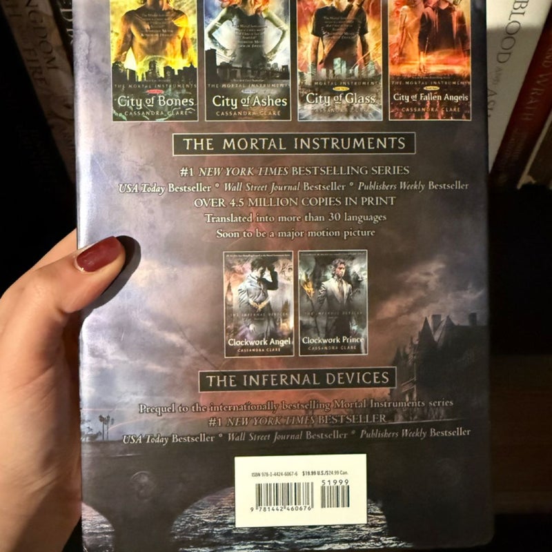 City of Lost Souls (Barnes and Noble Exclusive Edition)