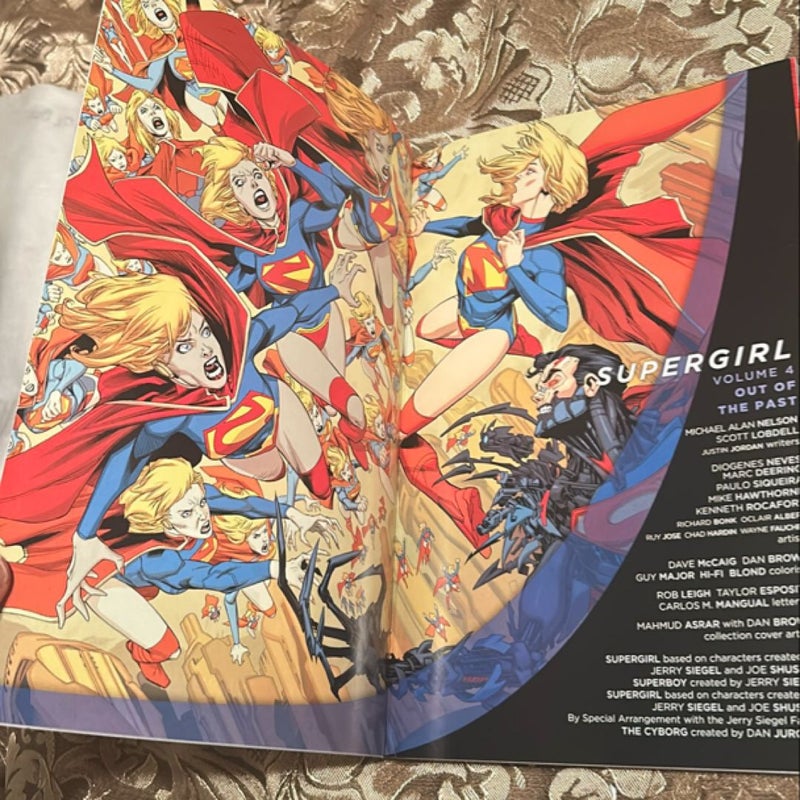 Supergirl Vol. 4: Out of the Past (the New 52)