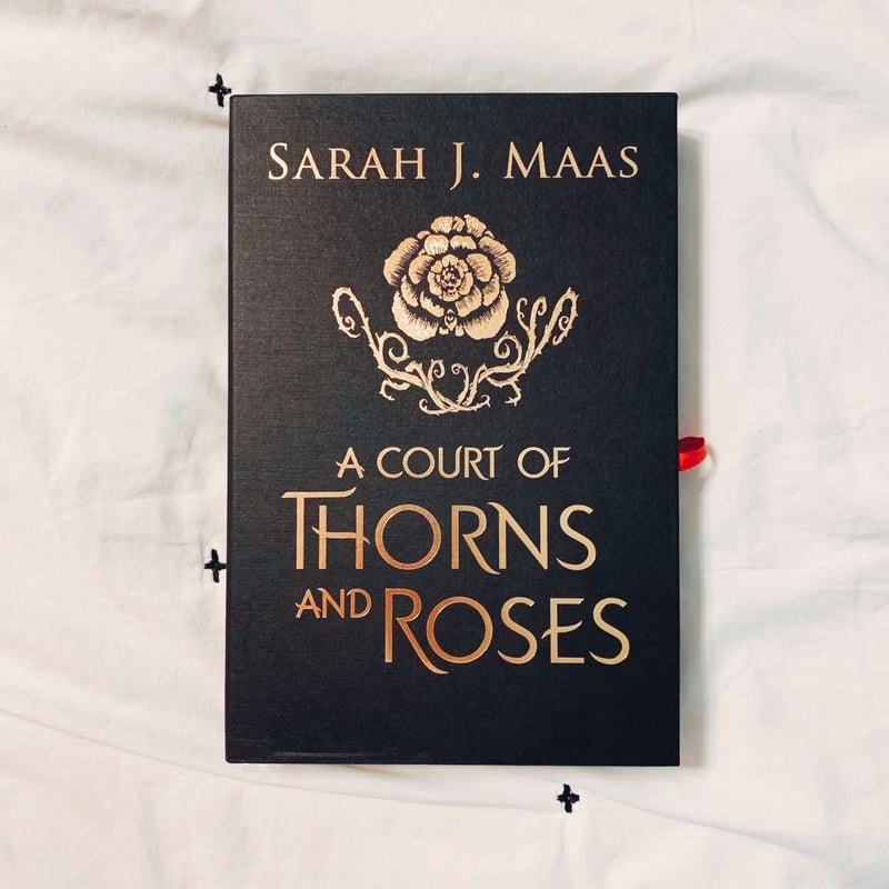 A Court of Thorns and Roses Collector's Edition