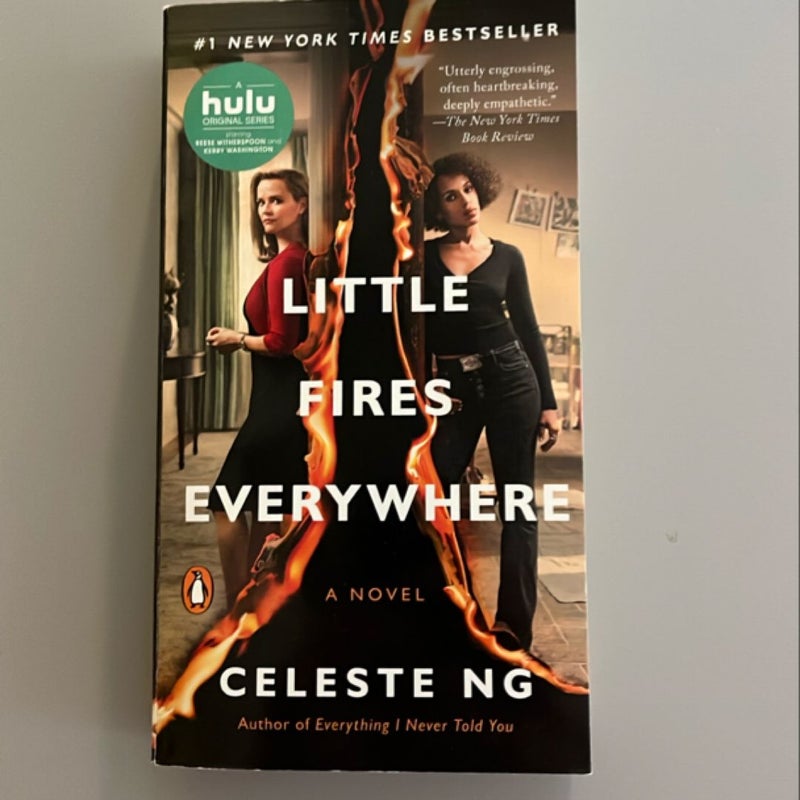 Little Fires Everywhere (Movie Tie-In)