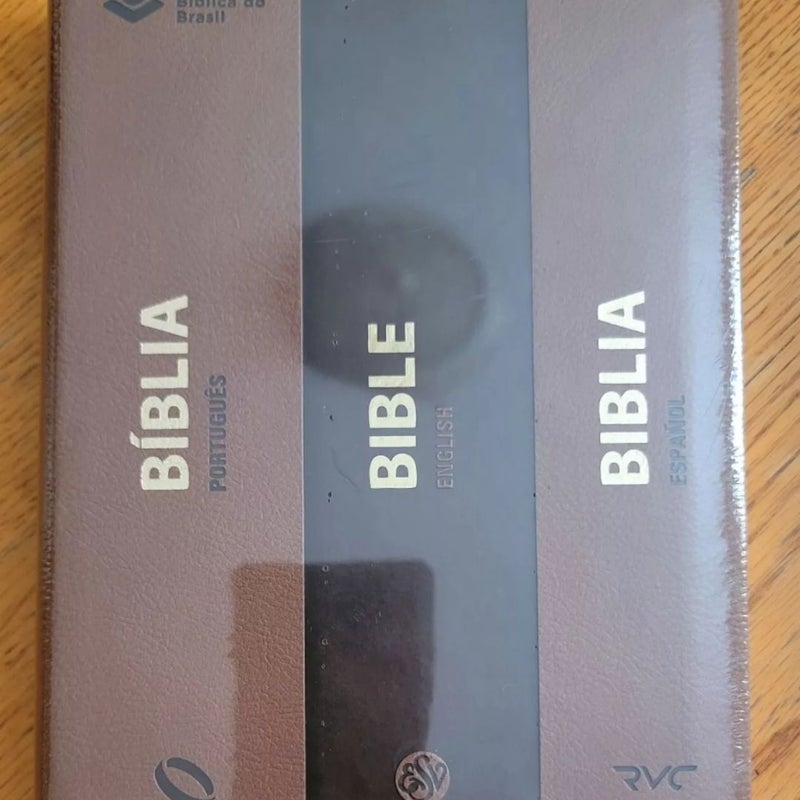 Biblia Trilingue Spanish English Portuguese Trilingual Bible NAA ESV RVC