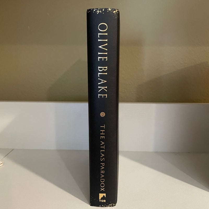 The Atlas Paradox (SIGNED WATERSTONES EDITION)