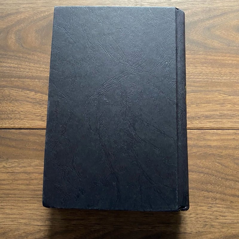 Lightlark (Book 1) - Hardback w/o Dustcover