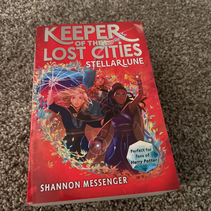 Keeper Of The Lost Cities Collector's Set (includes A Sticker