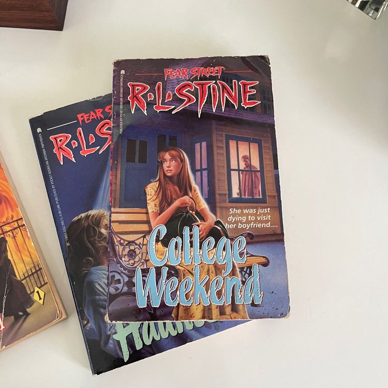 3 Fear Street Books