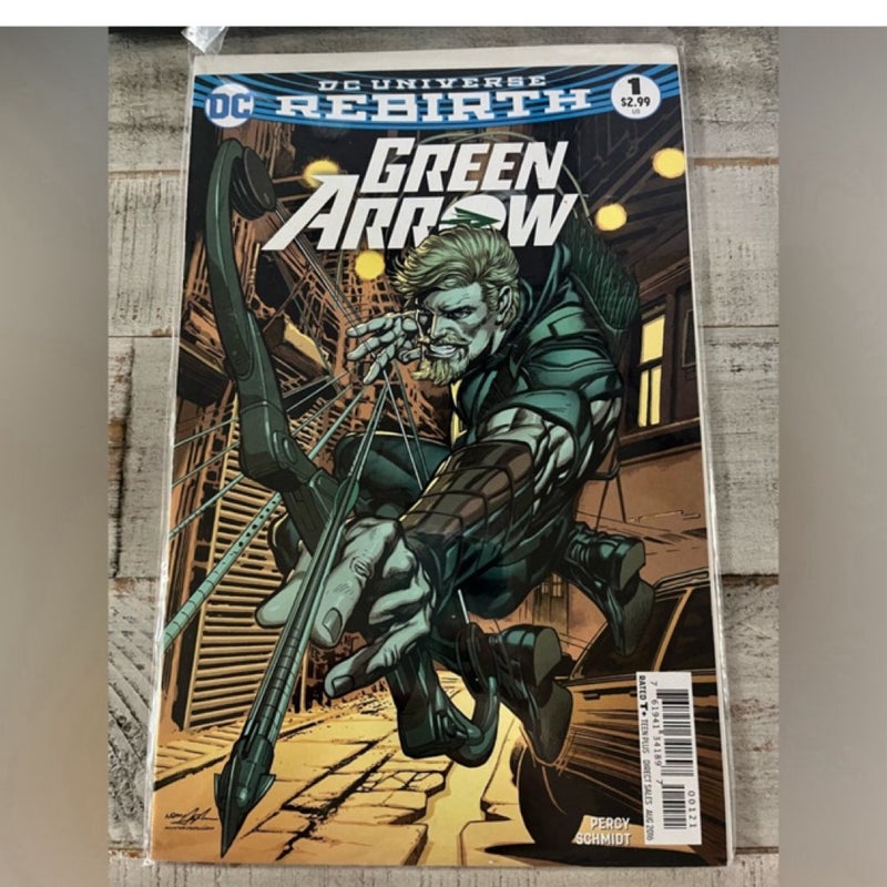 DC Universe Rebirth: Green Arrow #1 Variant Cover (2016)