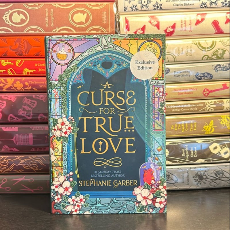 A Curse for True Love (UK edition, Dagger hidden cover)
