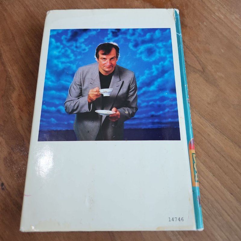 The Long Dark Tea-Time of the Soul