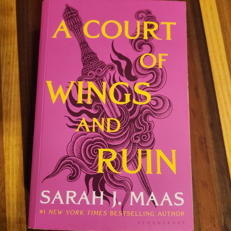 A Court of Wings and Ruin