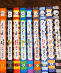 Diary of a Wimpy Kid Bundle (Books 9-17)