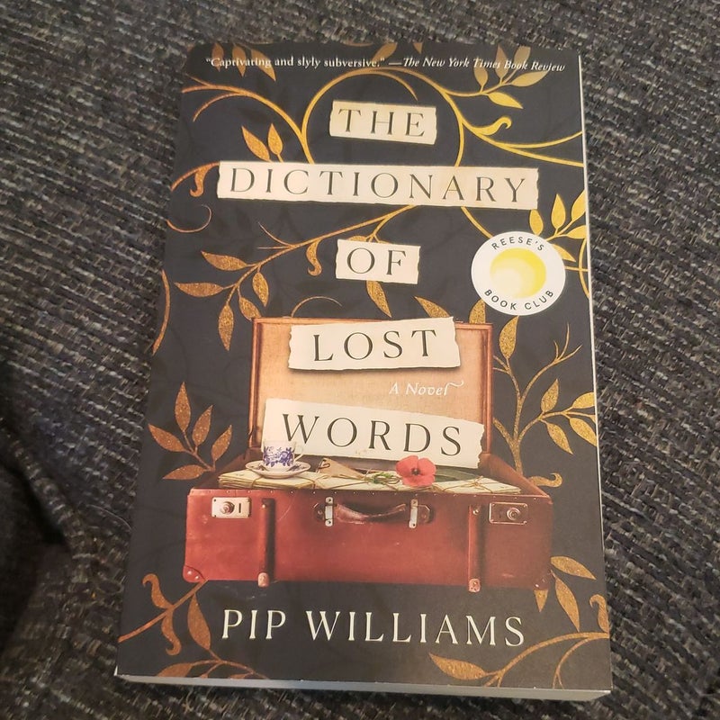 The Dictionary of Lost Words by Pip Williams: 9781984820747