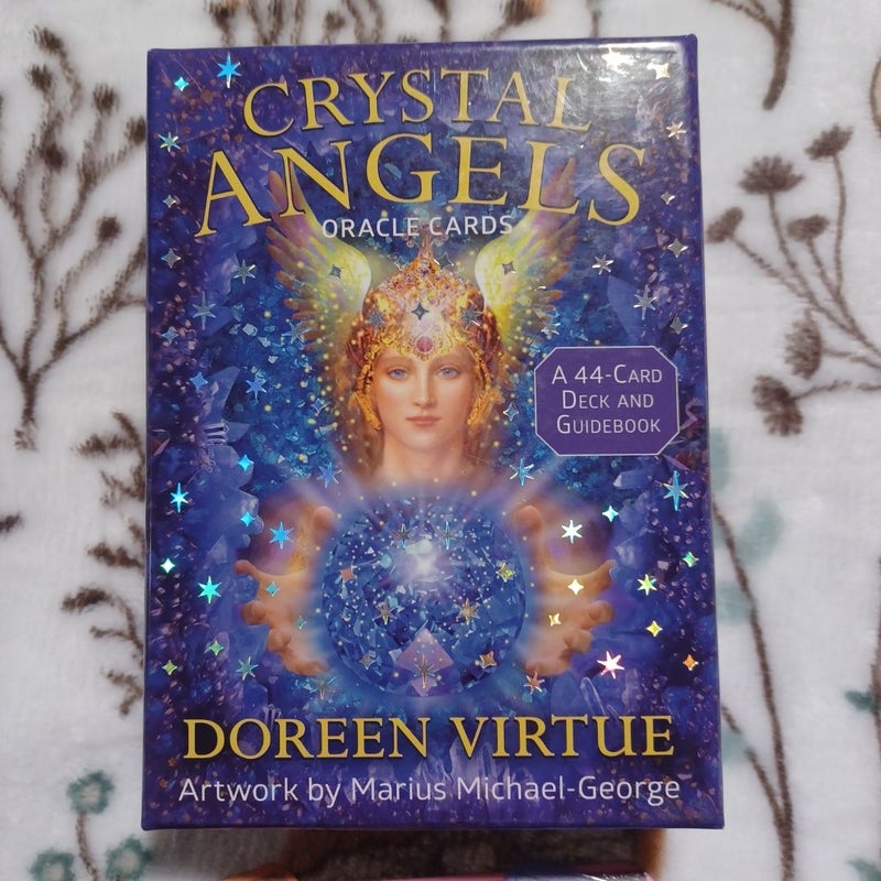 Crystal angels Oracle tarot cards.
