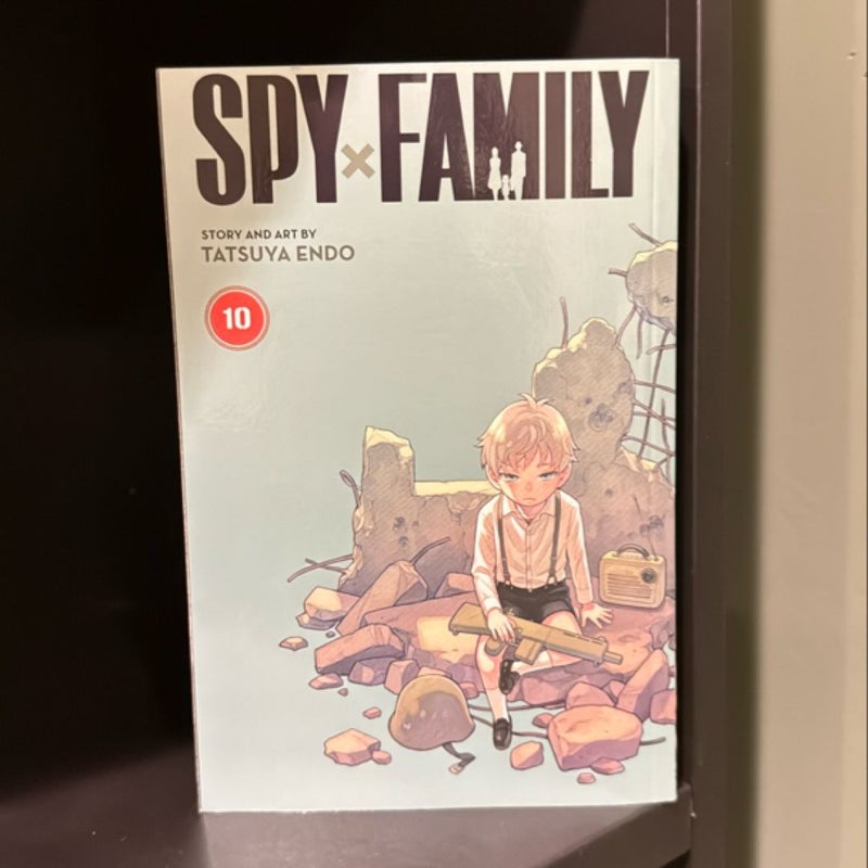 Spy X Family, Vol. 10