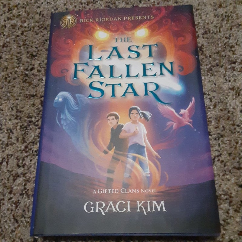 The Last Fallen Star (a Gifted Clans Novel)