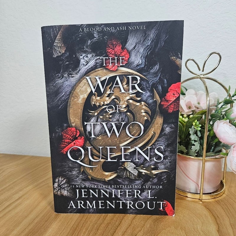 The War of Two Queens
