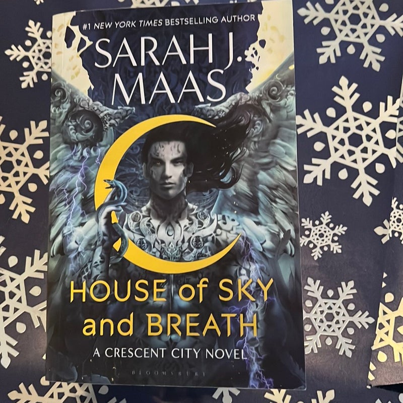 House of Sky and Breath by Sarah J. Maas, Paperback Pangobooks