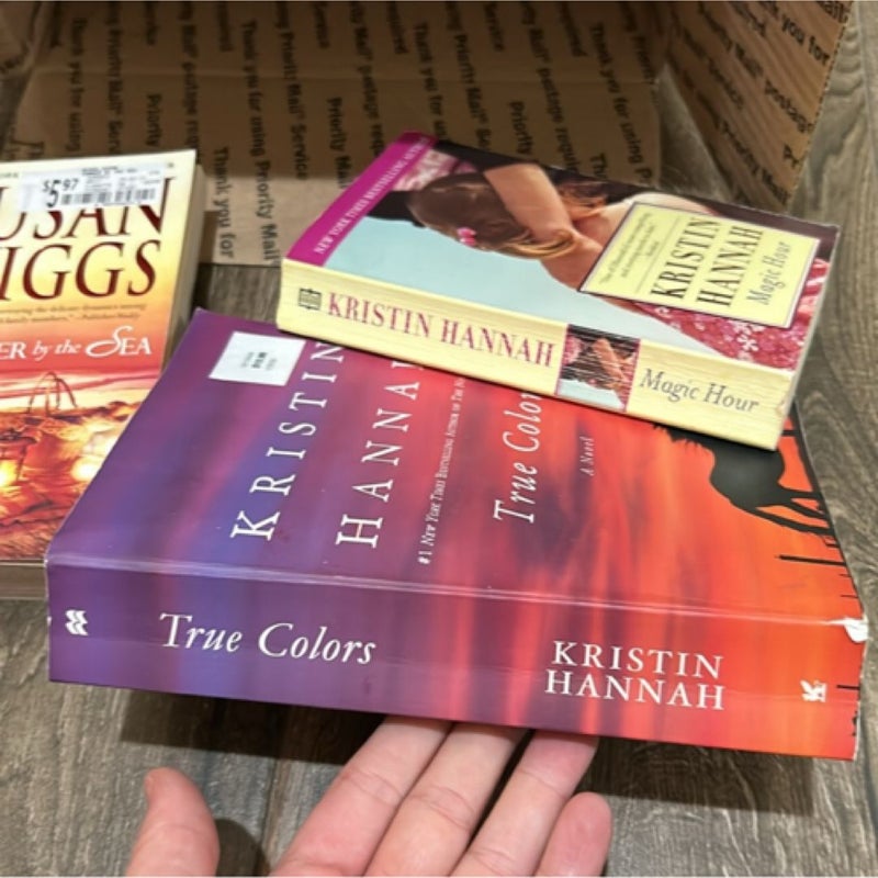 Susan wiggs, Debbi macomber and Kristin Hannah book lot 