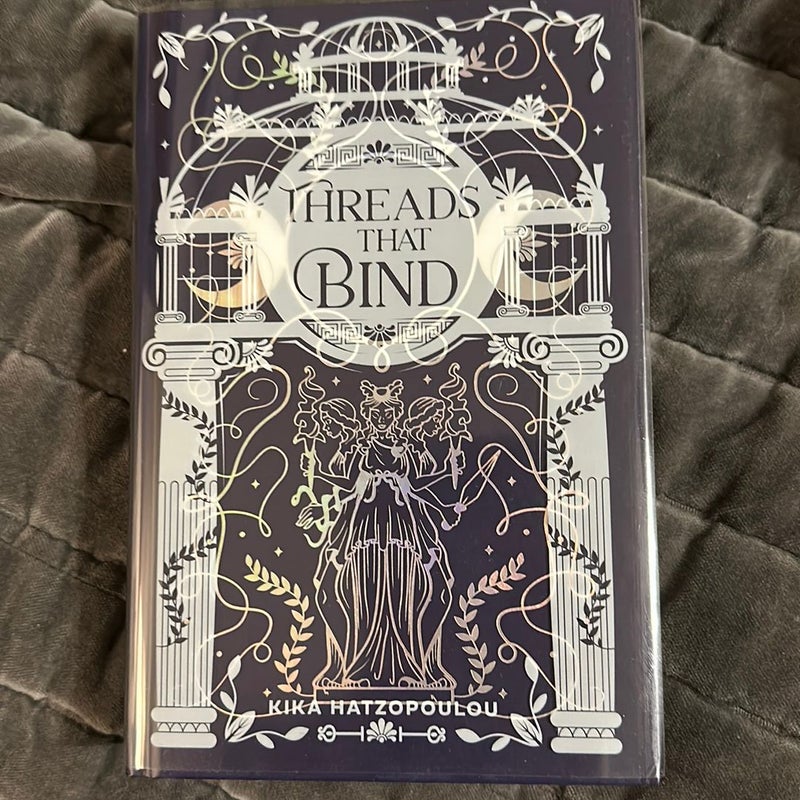 Threads That Bind *Signed OwlCrate Editon* by Kika Hatzopoulou ...