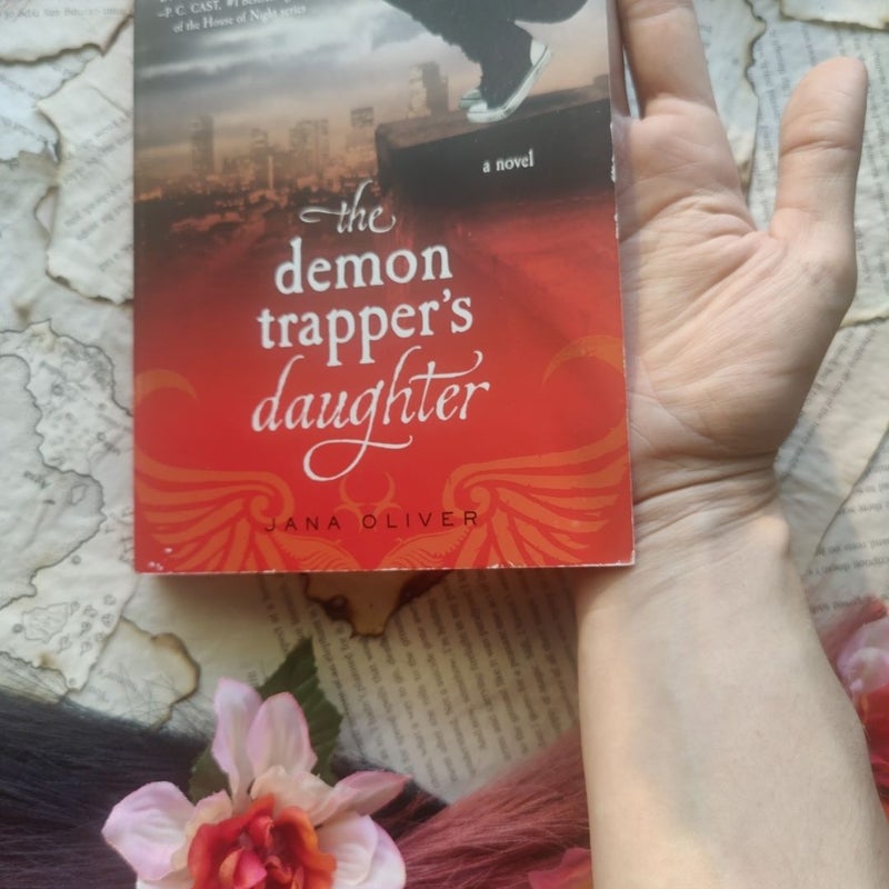 The Demon Trapper's Daughter