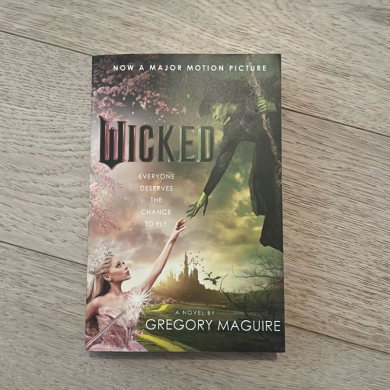 Wicked [Movie Tie-In]