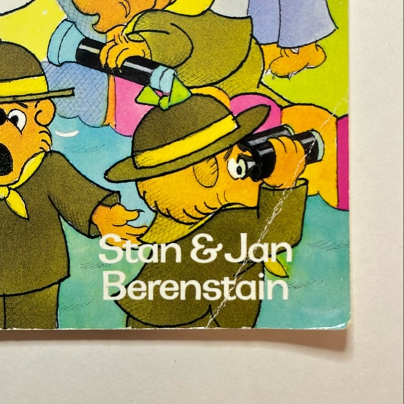 The Berenstain Bear Scouts and the Search for Naughty Ned