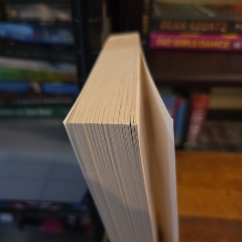A Darker Shade of Magic, Book 1 of 3-Shades of Magic