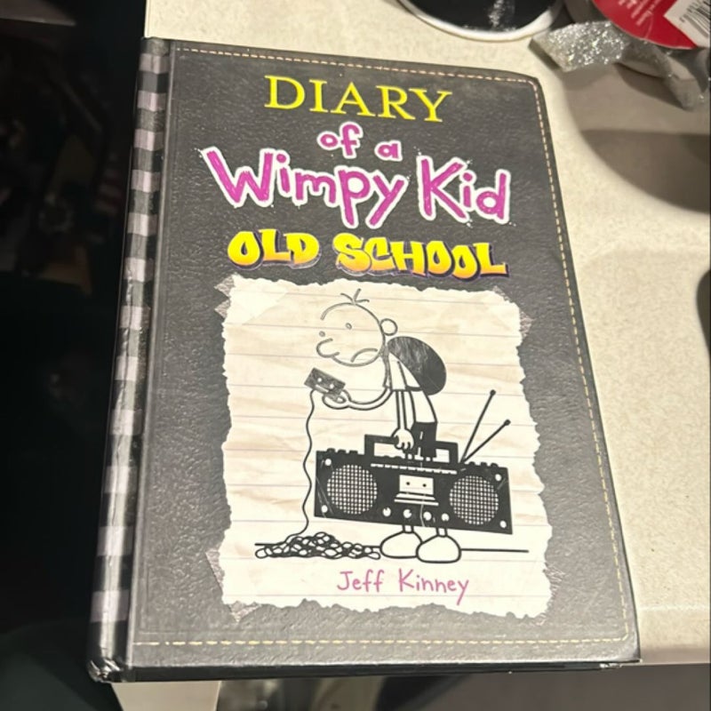 Diary of a Wimpy Kid #10: Old School