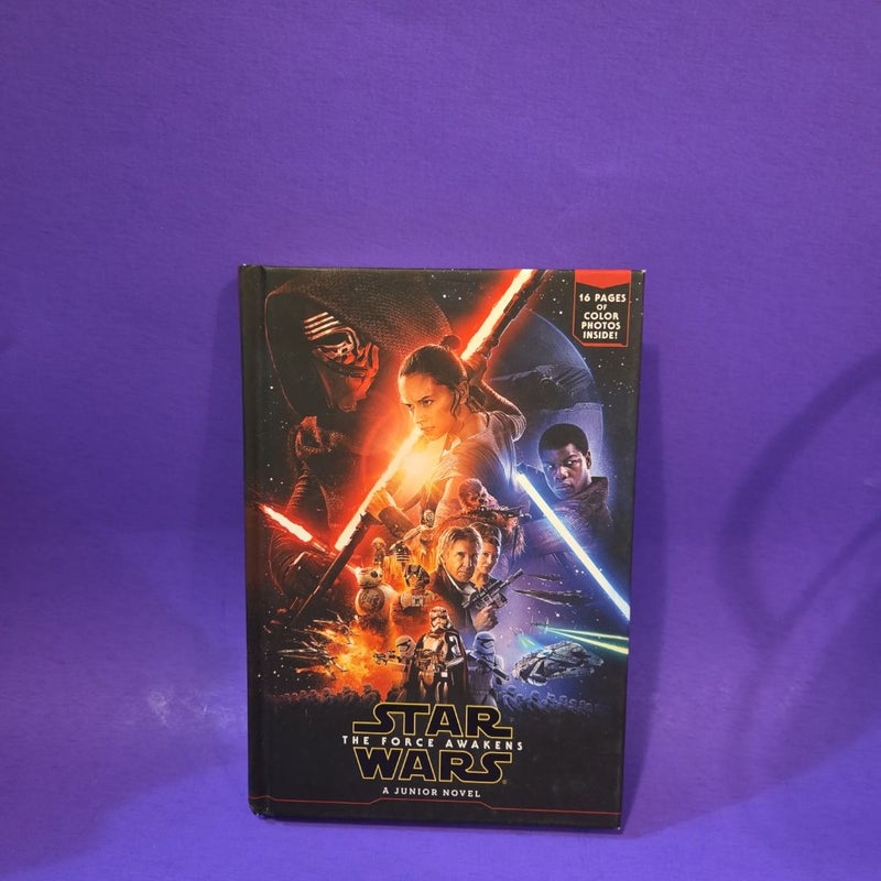 Star Wars the Force Awakens Junior Novel (Deluxe Edition)